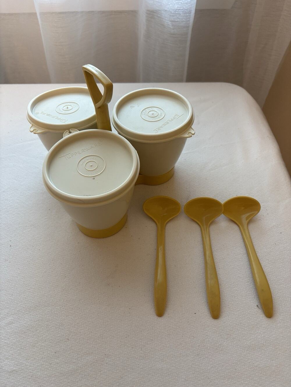 Tupperware Condiment Caddy Set Almond/Harvest Gold w/ 3 Serving Spoons Vintage
